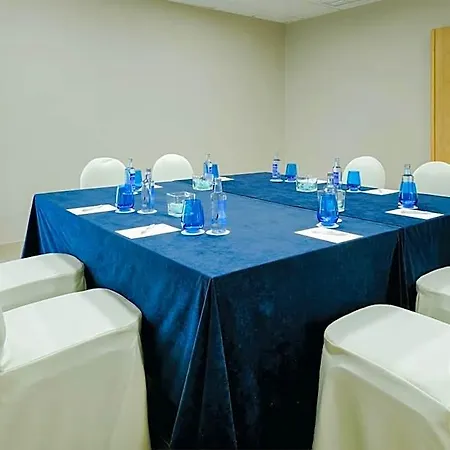 Ξενοδοχείο Hesperia 4*