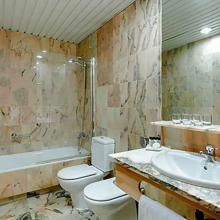 Hesperia 4* Βίγκο