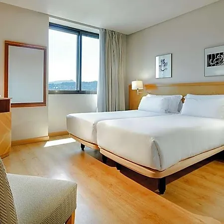 Hesperia 4*