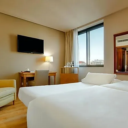 Hesperia 4*
