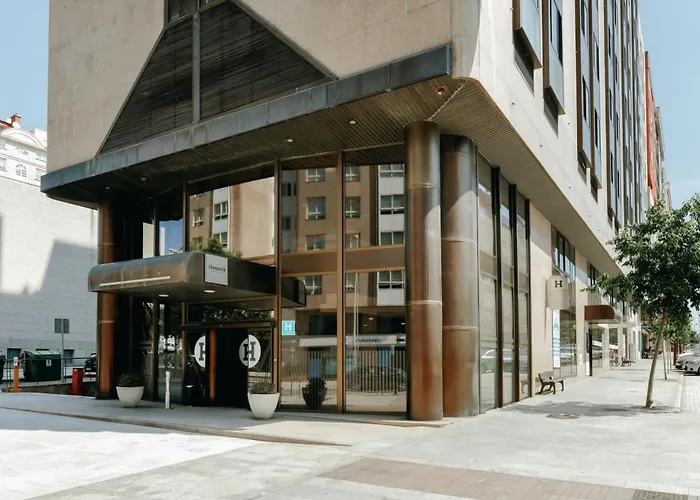 赫斯珀里亚维戈酒店 4* 比戈