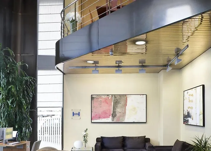 赫斯珀里亚维戈酒店 酒店