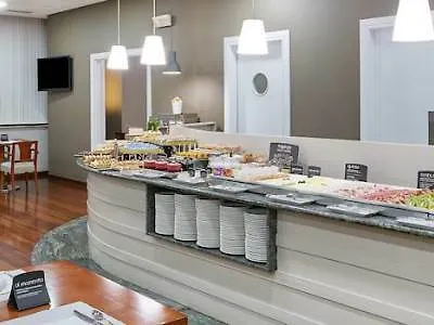 赫斯珀里亚维戈酒店 比戈